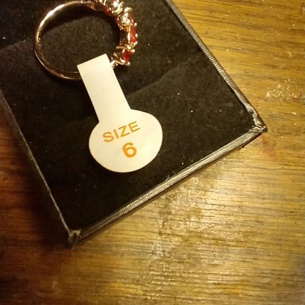 Ring - Picture 2 of 3